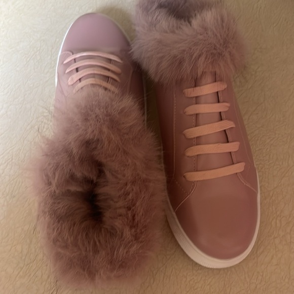 Fur sneakers - Picture 2 of 5